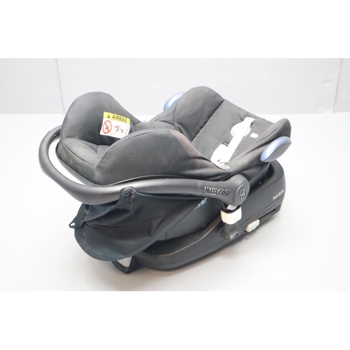 538 - Maxi-Cosi Toddler Car Seat