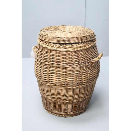 630 - A Lidded Wicker Laundry Basket, Approx 24