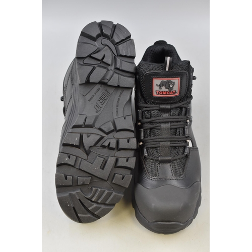 753 - Tomcat Safety Footwear Size 8 in Box