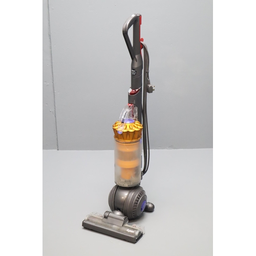 712 - Dyson DC40 Upright Vacuum Cleaner, Working when Tested