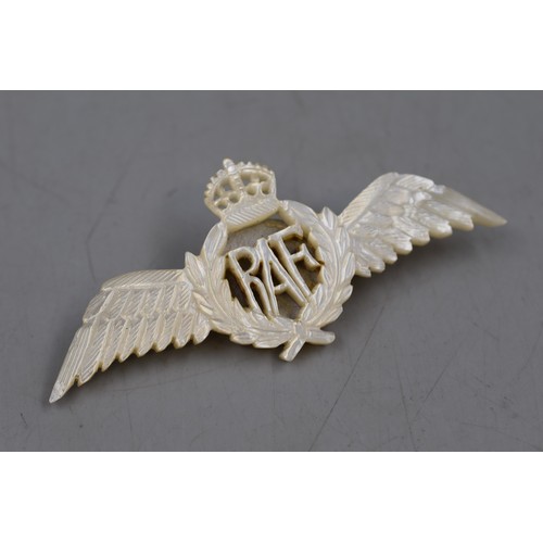 103 - Vintage Mother of Pearl RAF Badge