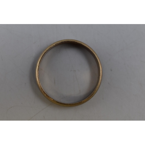 1 - A 9ct Gold Band Ring, Approx 2.75g. Size W.