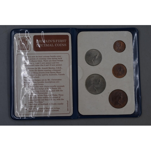 206 - Britain's First Decimal Coin Collection and two Elizabeth II Crowns