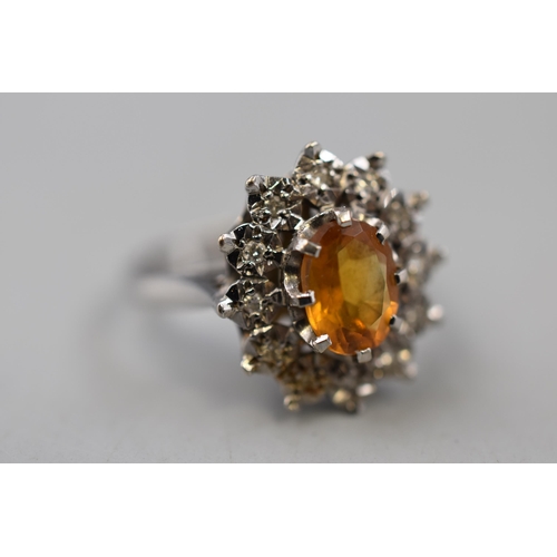 71 - An 18ct White Gold Citrine Stoned Ring, Approx 5.25g. Size O.