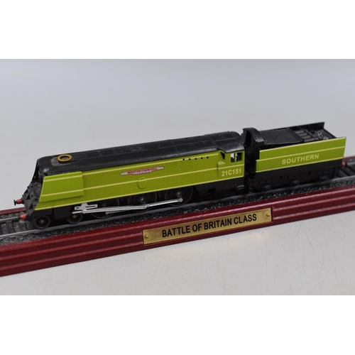 235 - Two Model locomotives on Plinths to include Britannia Class and Battle of Britain Class 12