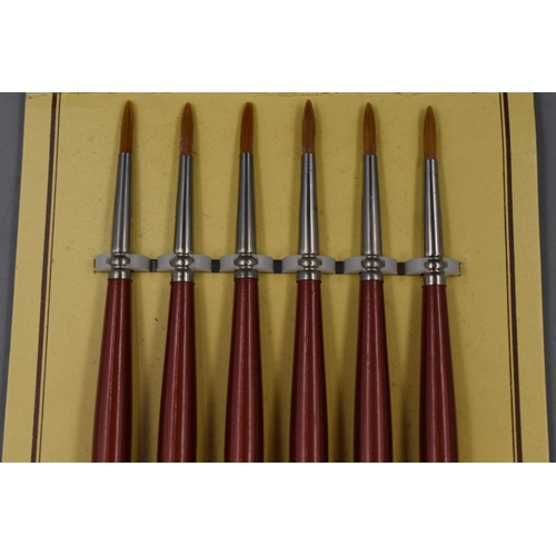 650 - Windsor & Newton Sceptre Paint Brush Set