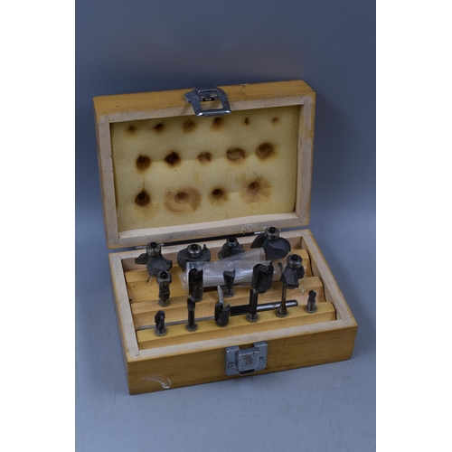 636 - Mixed Selection of Tools Including Set of Chisels, Set of Drill Accessories and Paintbrushes