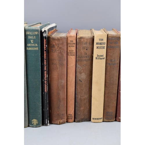 736 - Mixed Lot of Vintage Books to include Orrible Murder, Football, Novels and more