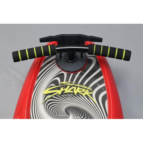 532A - Spinner Shark Drifting Knee Board