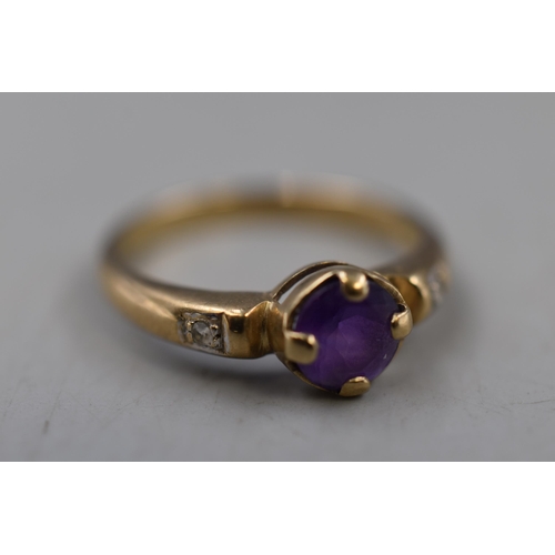 14 - Hallmarked Birmingham 375 (9ct) Gold Amethyst Stoned Ring (Size N) Complete with Presentation Box