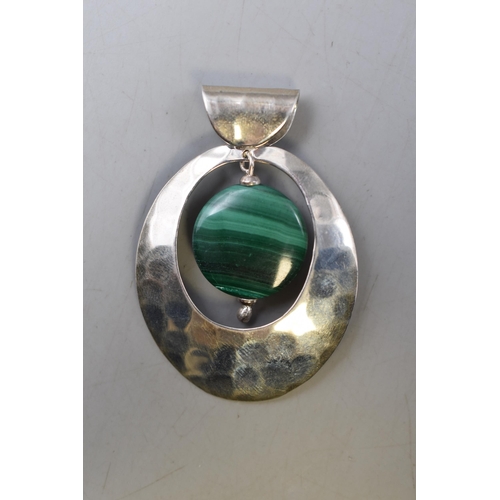 30 - Mexico Silver 925 Pendant with Green Stone (Approx. 2