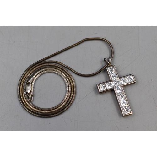 61 - Large Silver 925 Cross with Silver Chain and Presentation Box