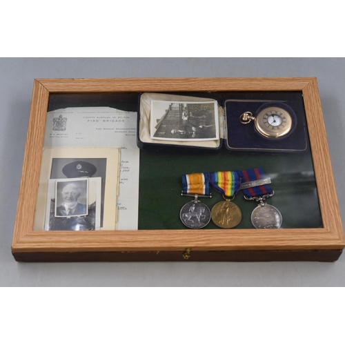 159 - Selection to include Set of First World War Medals for Gnr. Arthur Hayes, with Great War Medals and ... 