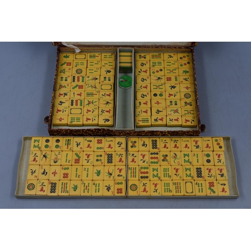 279 - A Vintage Mahjong Set, In Case With Instructions