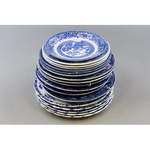 297 - Mixed lot of Blue and White Antique and Vintage plates to include Staffordshire Ironstone, Spode, Ge... 