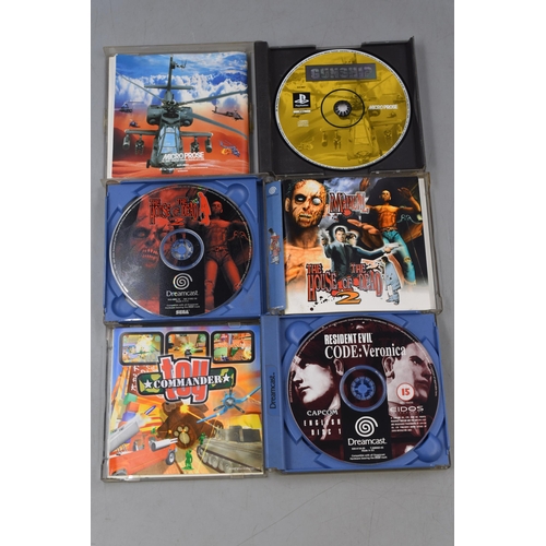 336 - Selection of Early 2000 Games Including Dreamcast Resident Evil Code : Veronica, House of The Dead 2... 