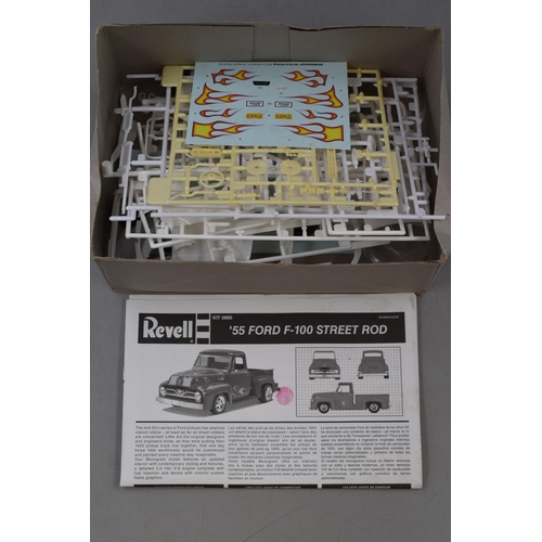 404 - Monogram 55 Ford F-100 Street Rod Model kit seems to be complete.