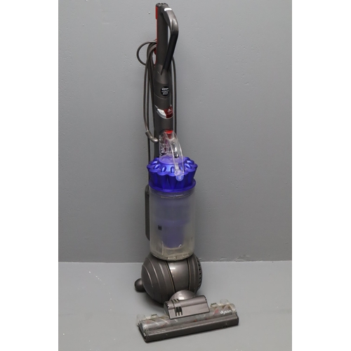 563 - Dyson DC41 Roller Ball Hoover, Powers on when tested