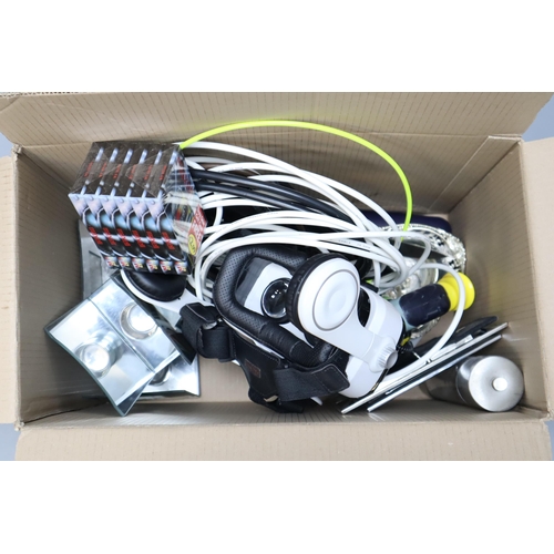 669 - A Mixed Selection to Include Cables, VR Headset, Silver Plated Items and More