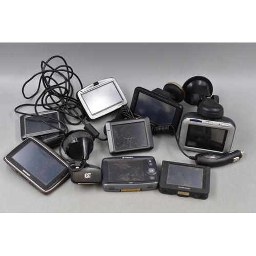 678 - Selection of 8 Sat Nav's including tomtom, Navman, Garmin and More