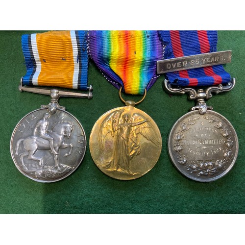 159 - Selection to include Set of First World War Medals for Gnr. Arthur Hayes, with Great War Medals and ... 