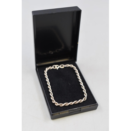 24 - Silver 925 Chain Link Bracelet Complete with Presentation Box