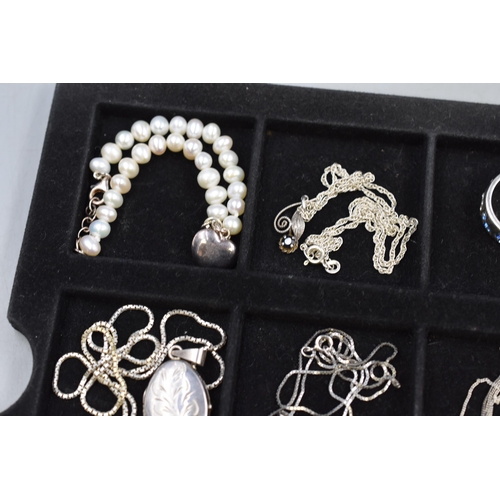 62 - Selection of Silver Jewellery including Pendant Necklaces, Earrings and Rings