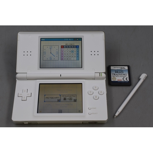 346 - Cased Nintendo DS No Power Supply