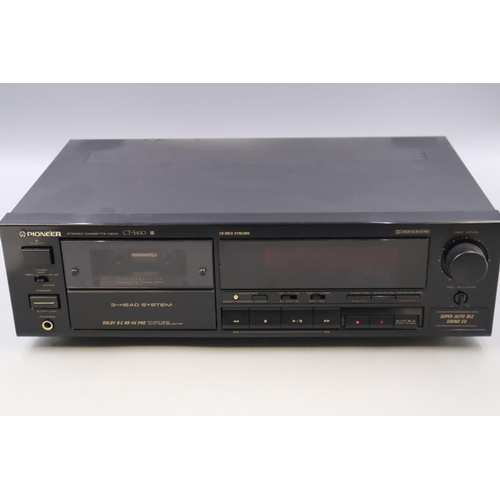 392 - Pioneer CT-S410 Stereo Cassette Deck (Powers On)