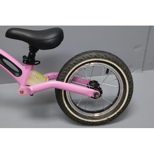 483 - Childs Hedy Pro Learner Balance Bike with adjustable seat and rear suspension