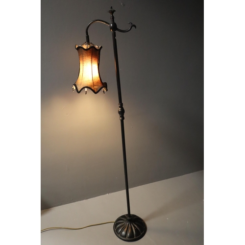 499 - Vintage Style Decorative French Inspired Freestanding Lamp fitted with lazy switch working when test... 