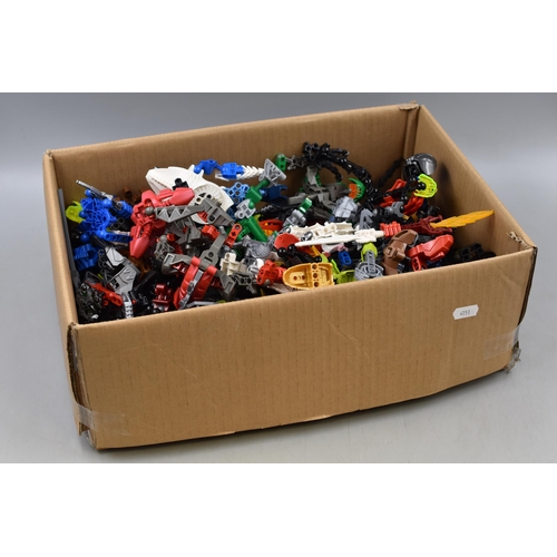 654 - A Box of Assorted Lego Bionicles