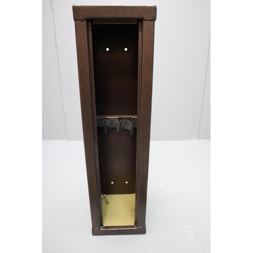 550 - Steel Gun Storage Safe for 4 Guns complete with Key and Anchor Bolts 33