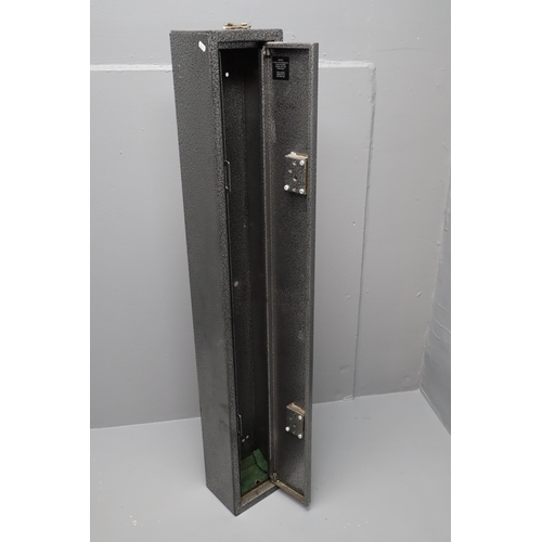 551 - Metal Twin Lock Rifle Safe complete with keys 53