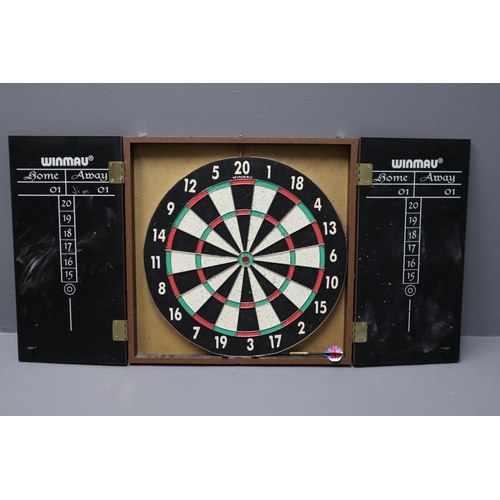 553 - Winmau Dart Board with British Flag Flight Steel Tip Dart