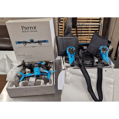 359A - Parrot Drone Equipment incl Drone, Sky Controller and extras.Drone and sky controller are boxed but ... 