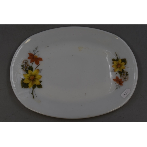 314 - Selection of 12 Mid Century JAJ Pyrex Floral Plates