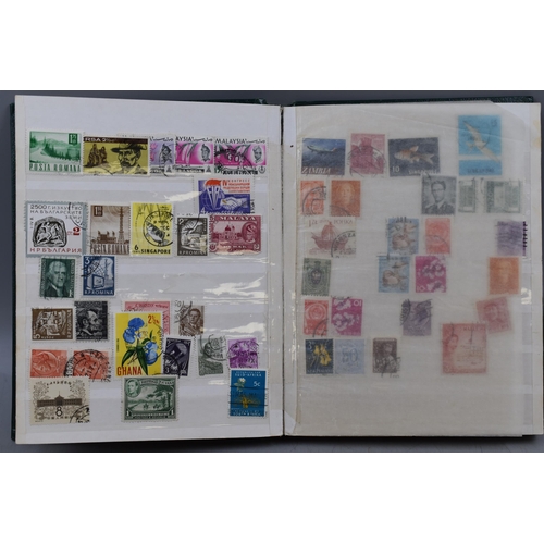 426 - Folder Containing a large Selection of Pictorial and Definitive World Stamps