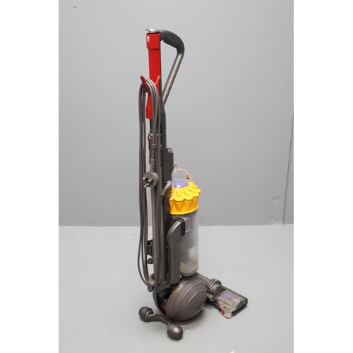 605 - Dyson DC40 Vacuum Cleaner (As Found, Powers On When Tested)