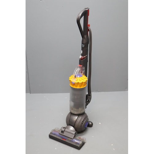 605 - Dyson DC40 Vacuum Cleaner (As Found, Powers On When Tested)