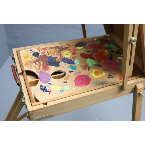 697 - Reeves Artist Sketch Box Easel with Contents Requires New Hinge