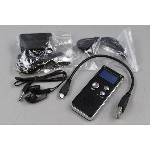 365 - Digital Dictaphone / MP3 with 8gb of Memory