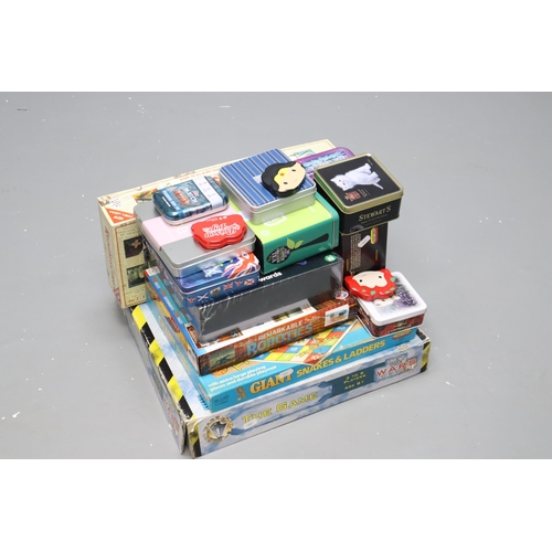 707 - Large Selection of Games and Tins including Reminiscing, Solar Panel Kit, Evolutions, Robotics and M... 