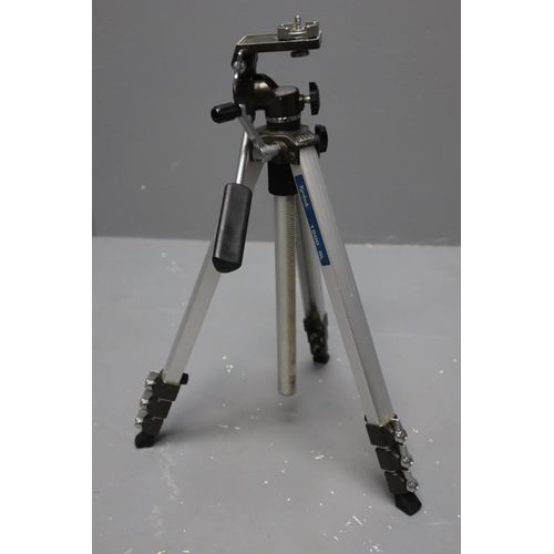 591 - Vintage kenlock 1500 GL Adjustable Camera Tripod