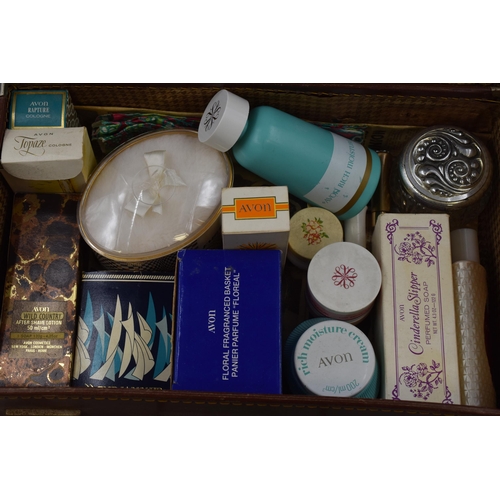 419 - Selection of Vintage Avon items (most with contents). Also with vintage Helena Rubinstein Powder Dus... 