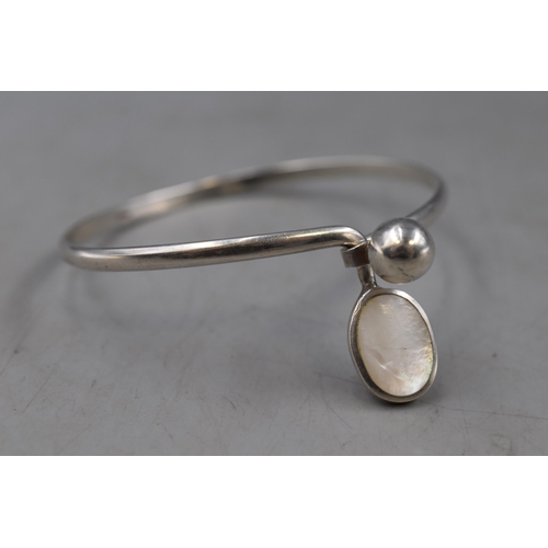 56 - Silver 925 Mother of Pearl Stoned Bangle