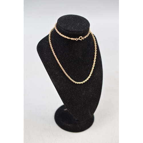 61 - 9ct Gold Rope Chain Twist Necklace (3.76 Grams). Approx. Total Length 16”