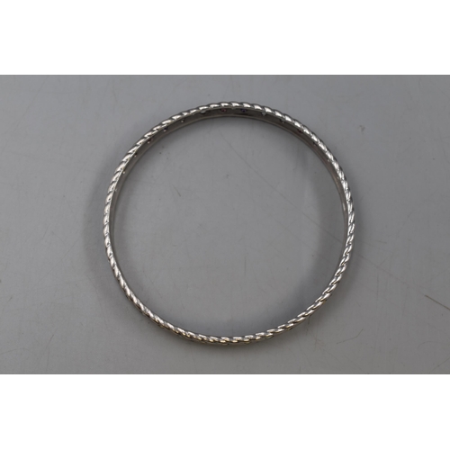 21 - Silver 925 Bangle Complete with Presentation Box (a/f)