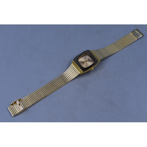 94 - OMAX Quartz Crystal Watch (Working)