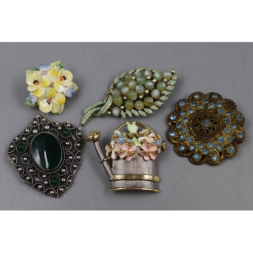 98 - Five Vintage Designer Brooches. Includes Two Floral Brooches and Others